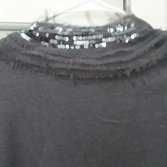 Delicate Anne Klein Cardigan in Grey - Picture 4 of 5